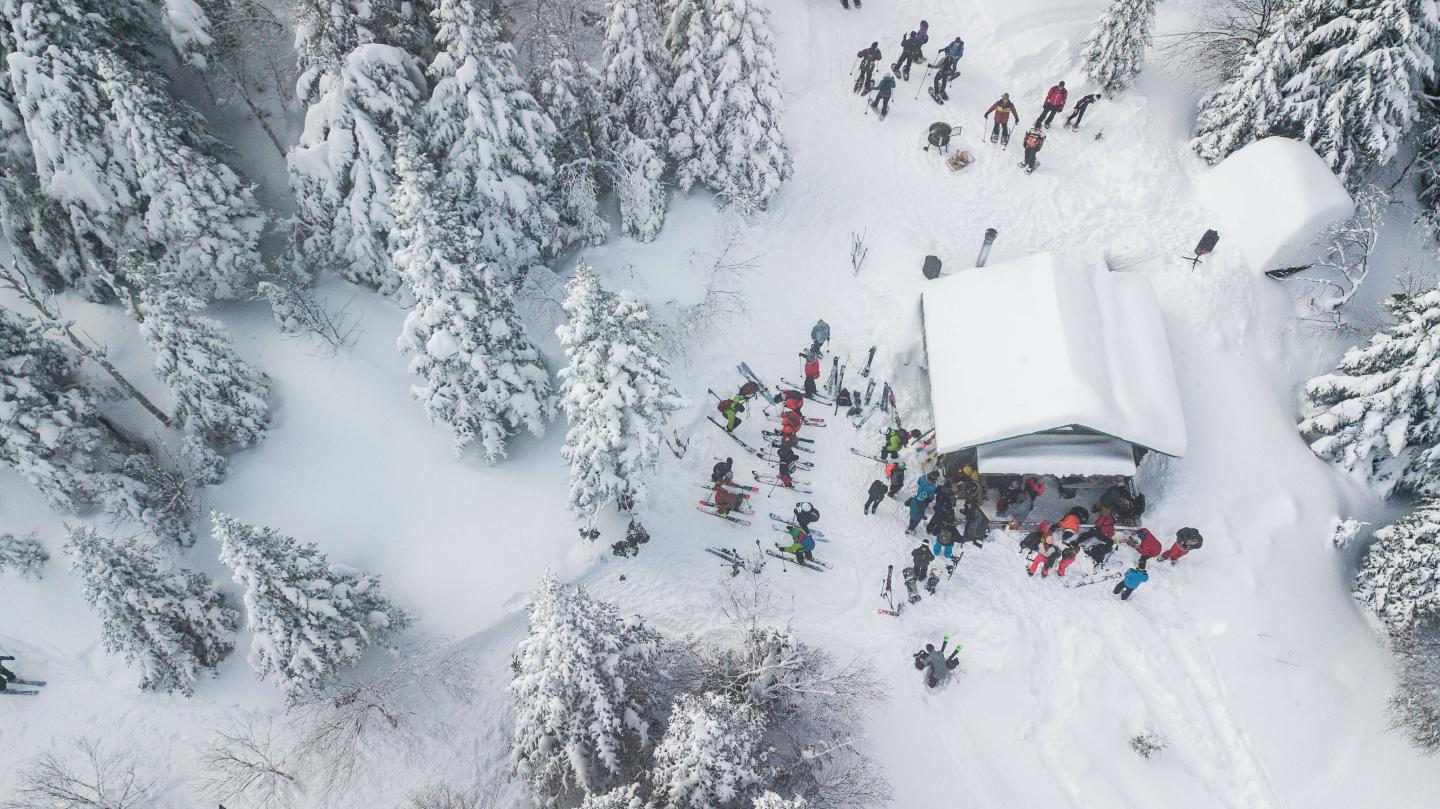Vue aérienne de la montagne