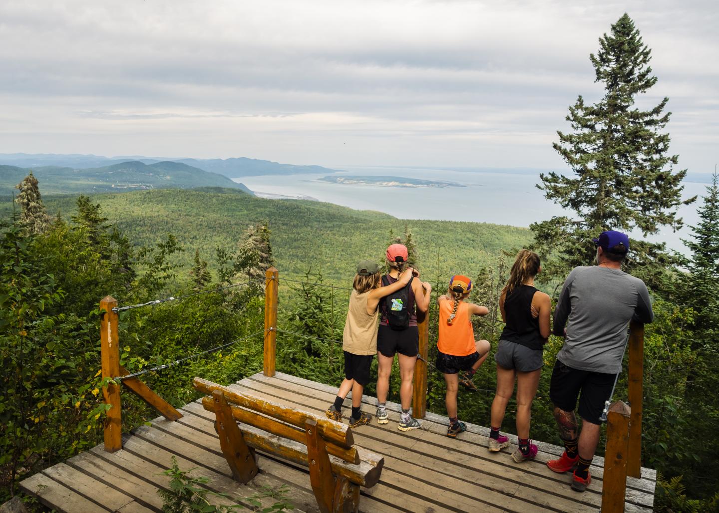 Randonnée pédestre en famille