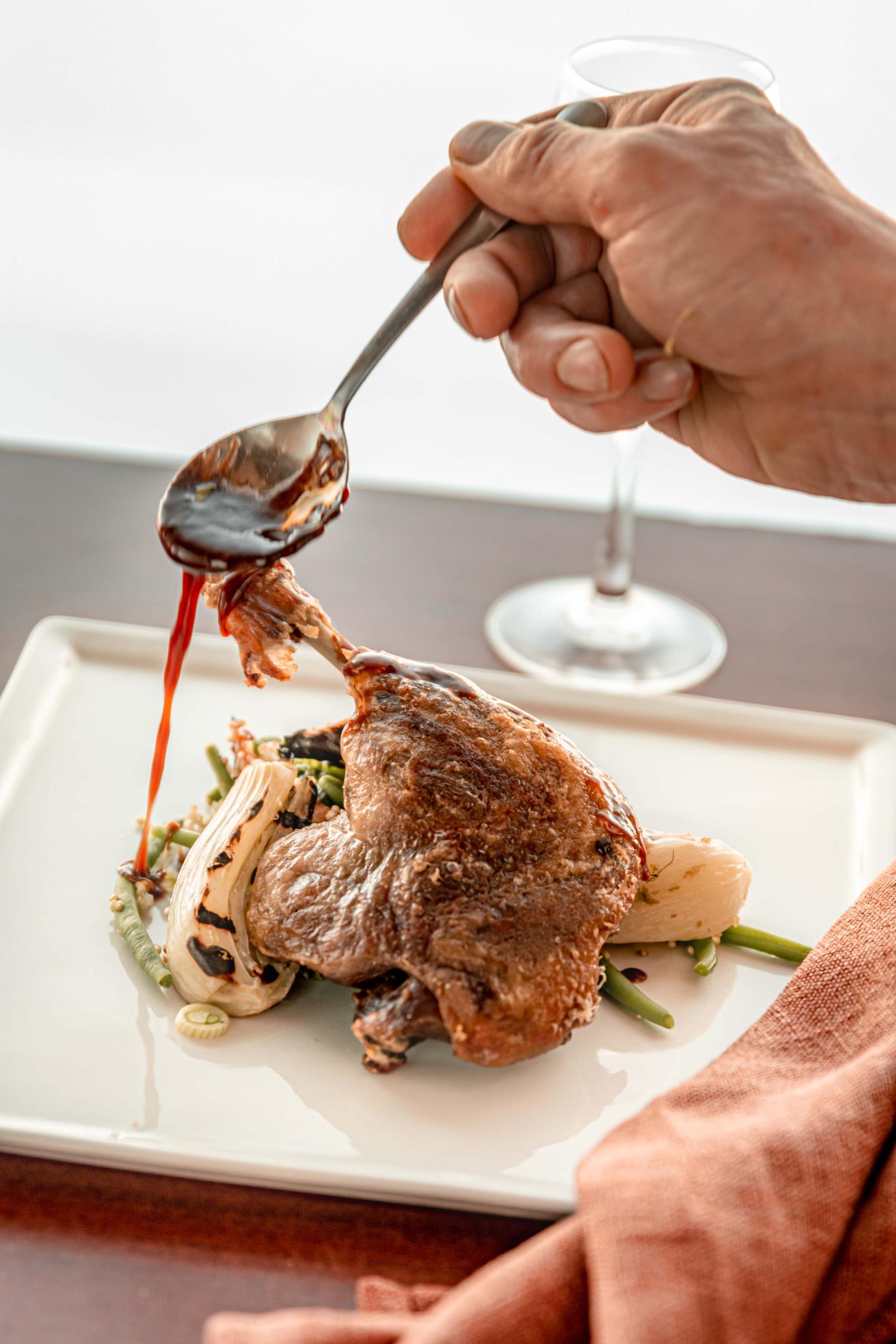 Canard laqué au restaurant du Massif