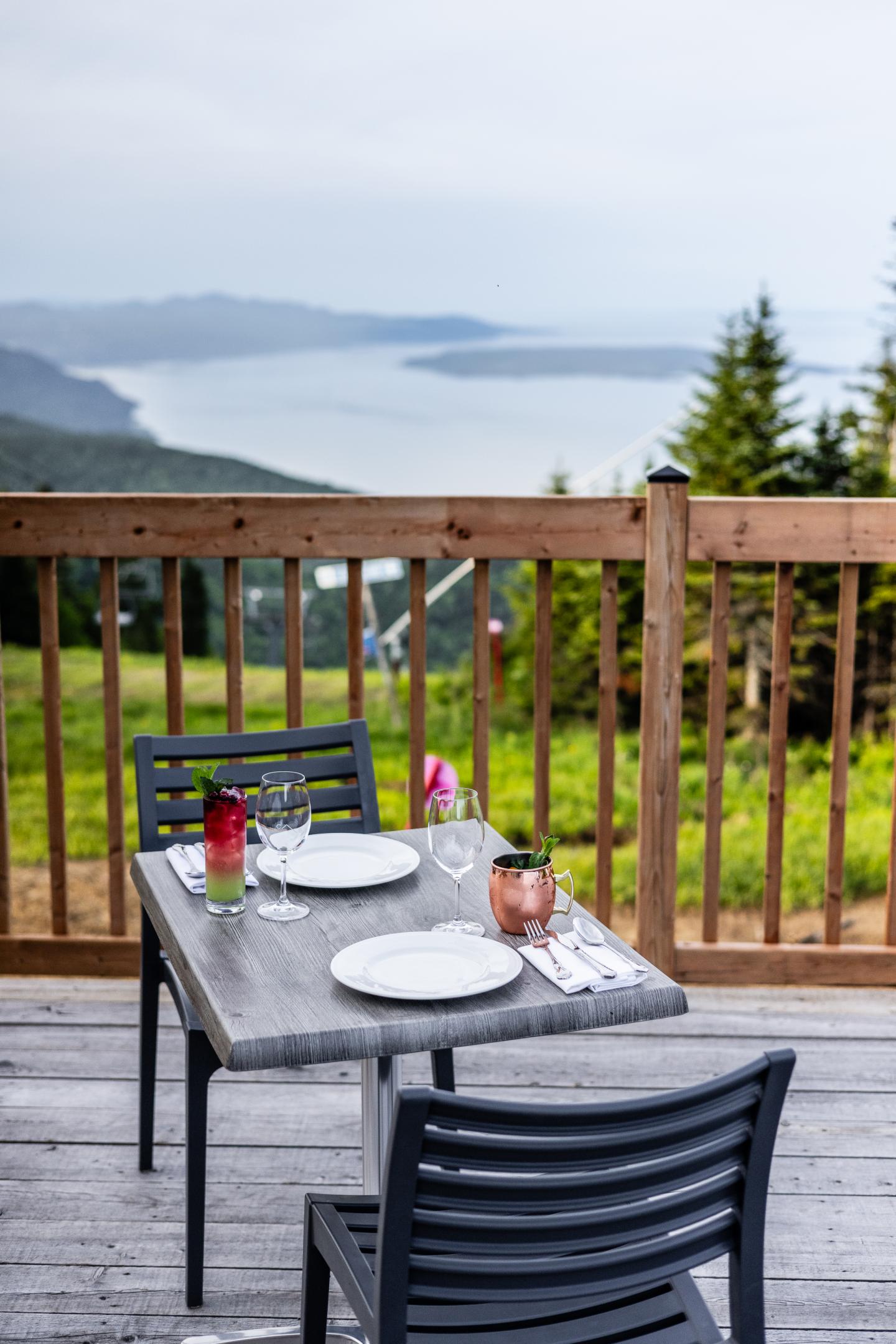 Terrasse Camp Boule buvette de montagne