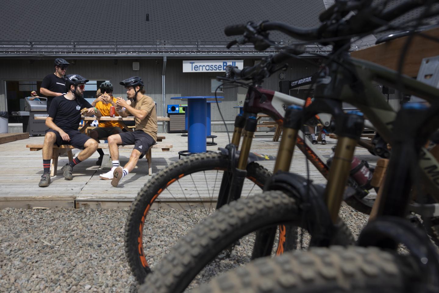 Le hotsell bike shop