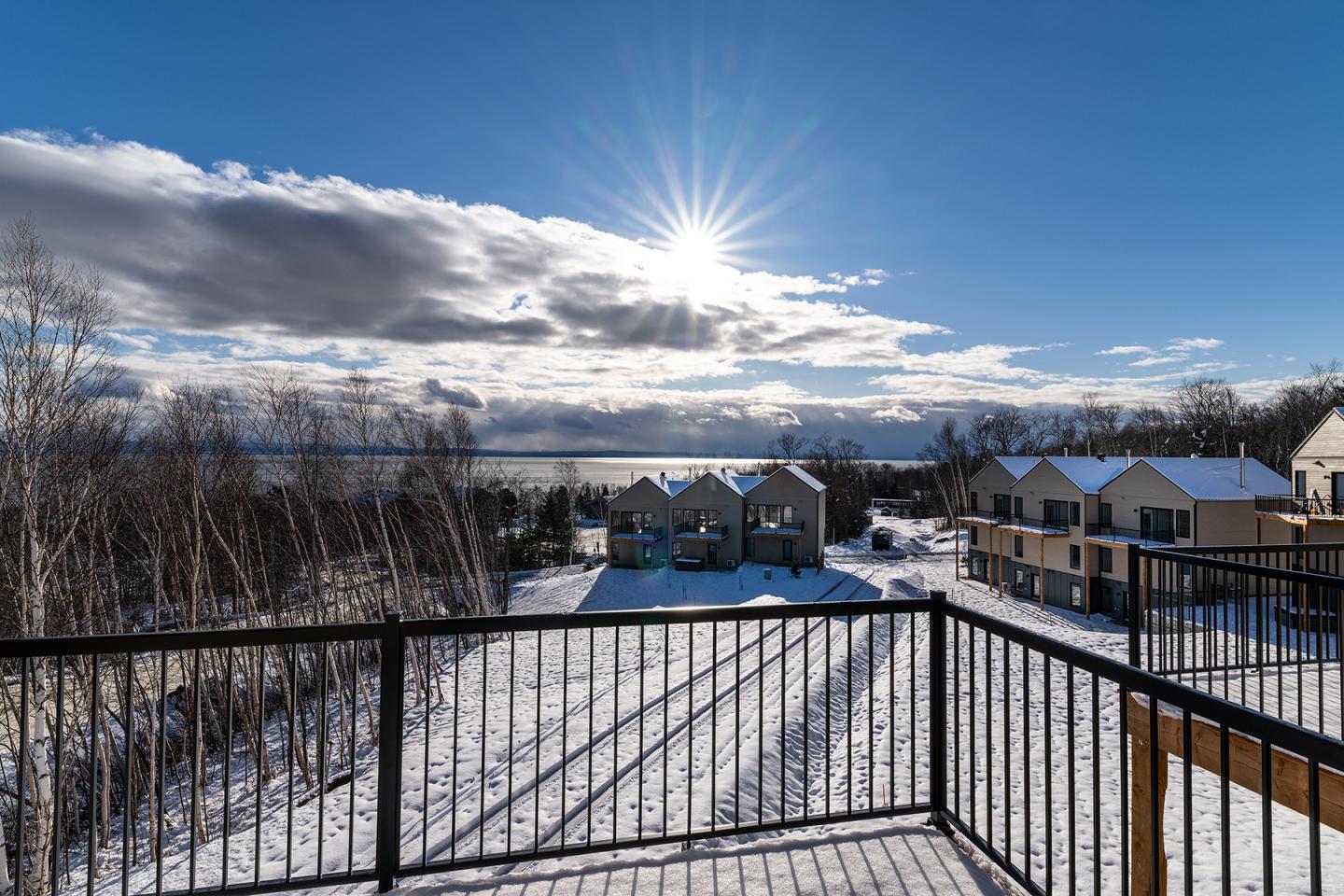 Maison Grand Pointe 1 Balcon