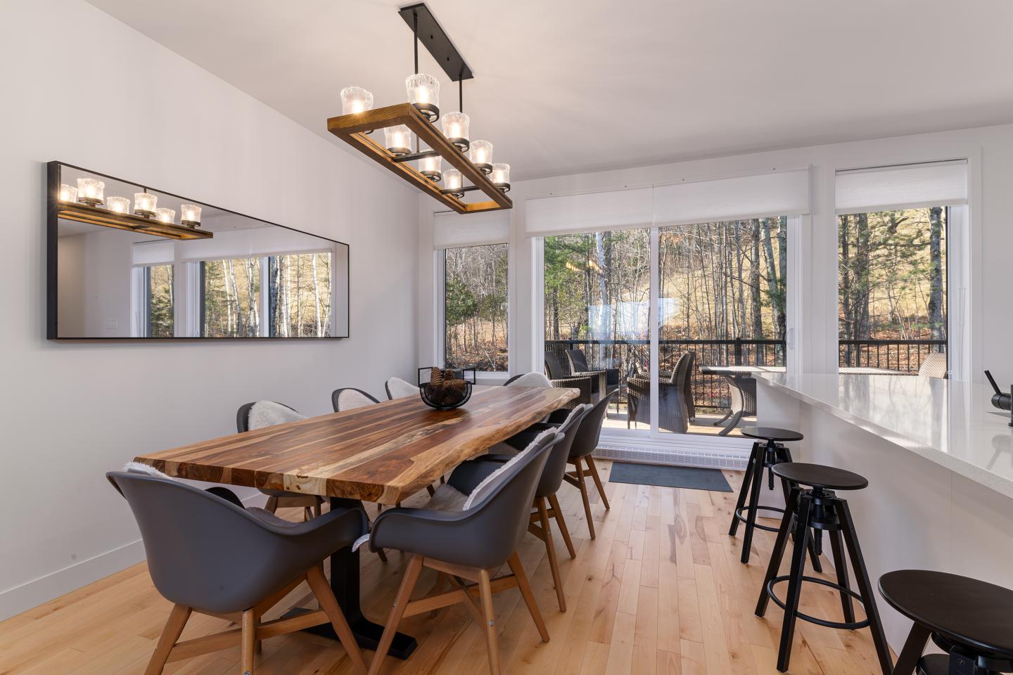 CGP 24 - salle à manger 